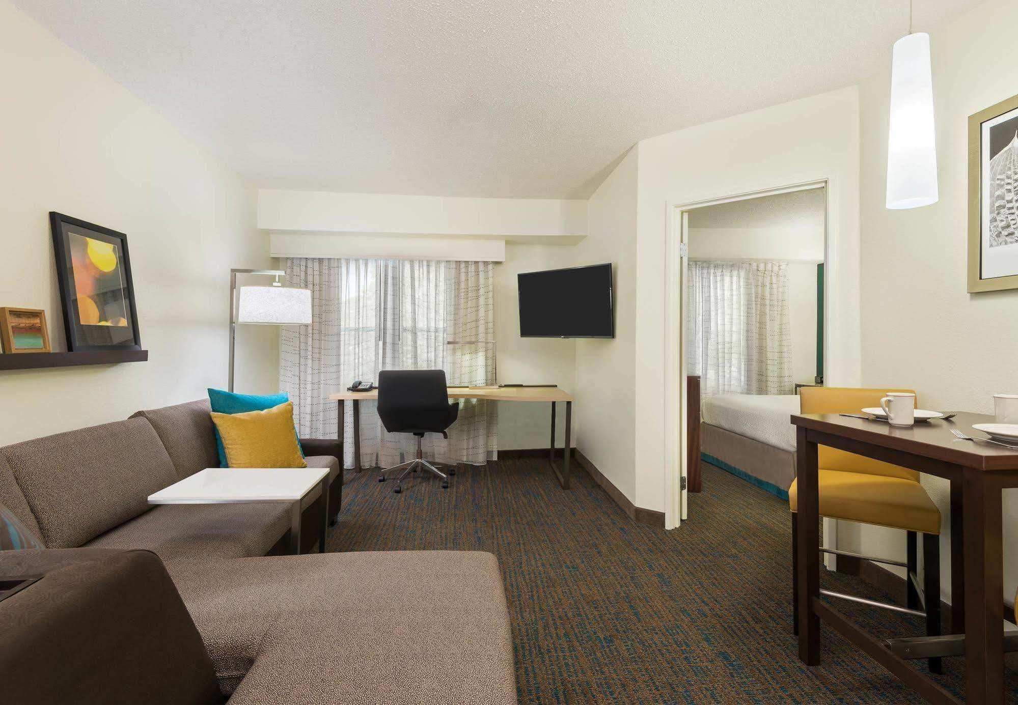 Residence Inn Savannah Midtown Exterior foto